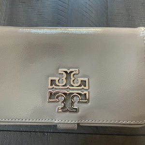 Grey Tory Burch Medium/Large Wallet